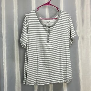 Faded. Glory women’s short sleeve top.  New but no tags